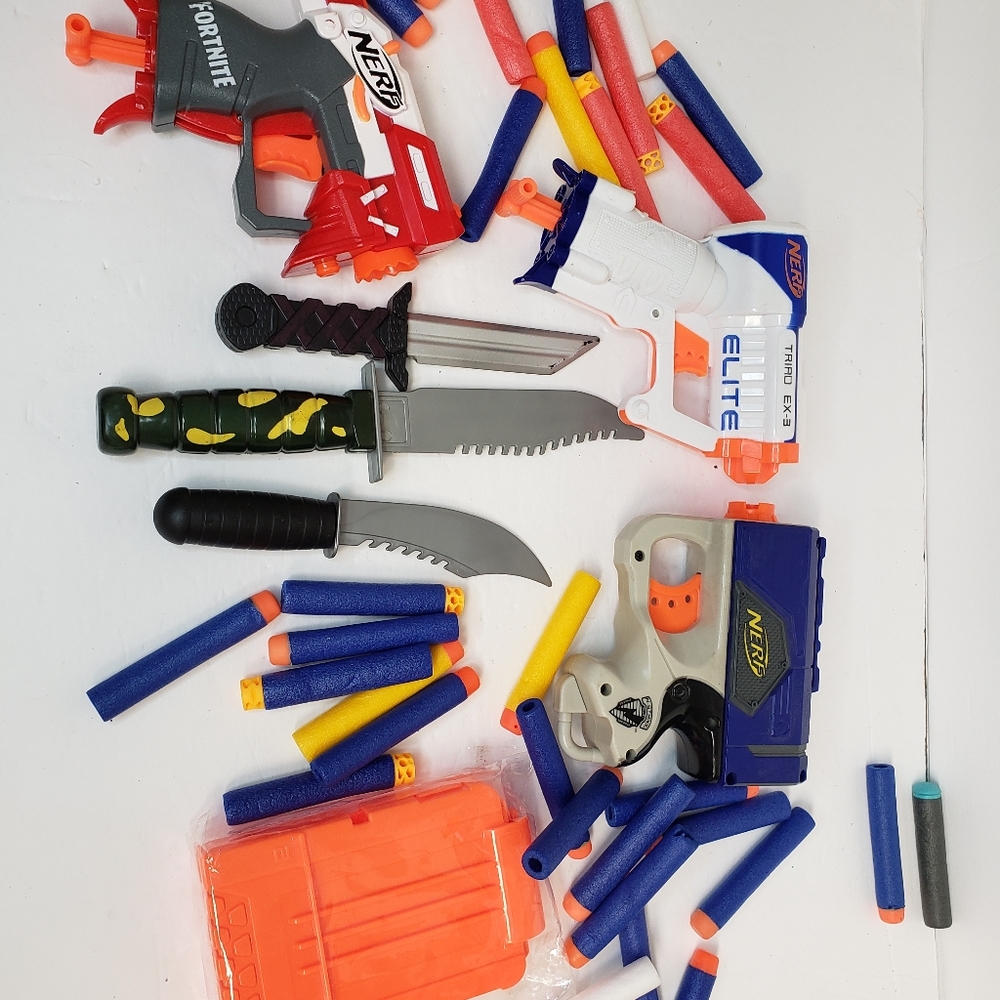 Nerf Play Guns Set